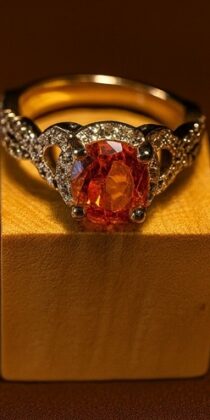 Red Stone With Zirconia Fingar Ring